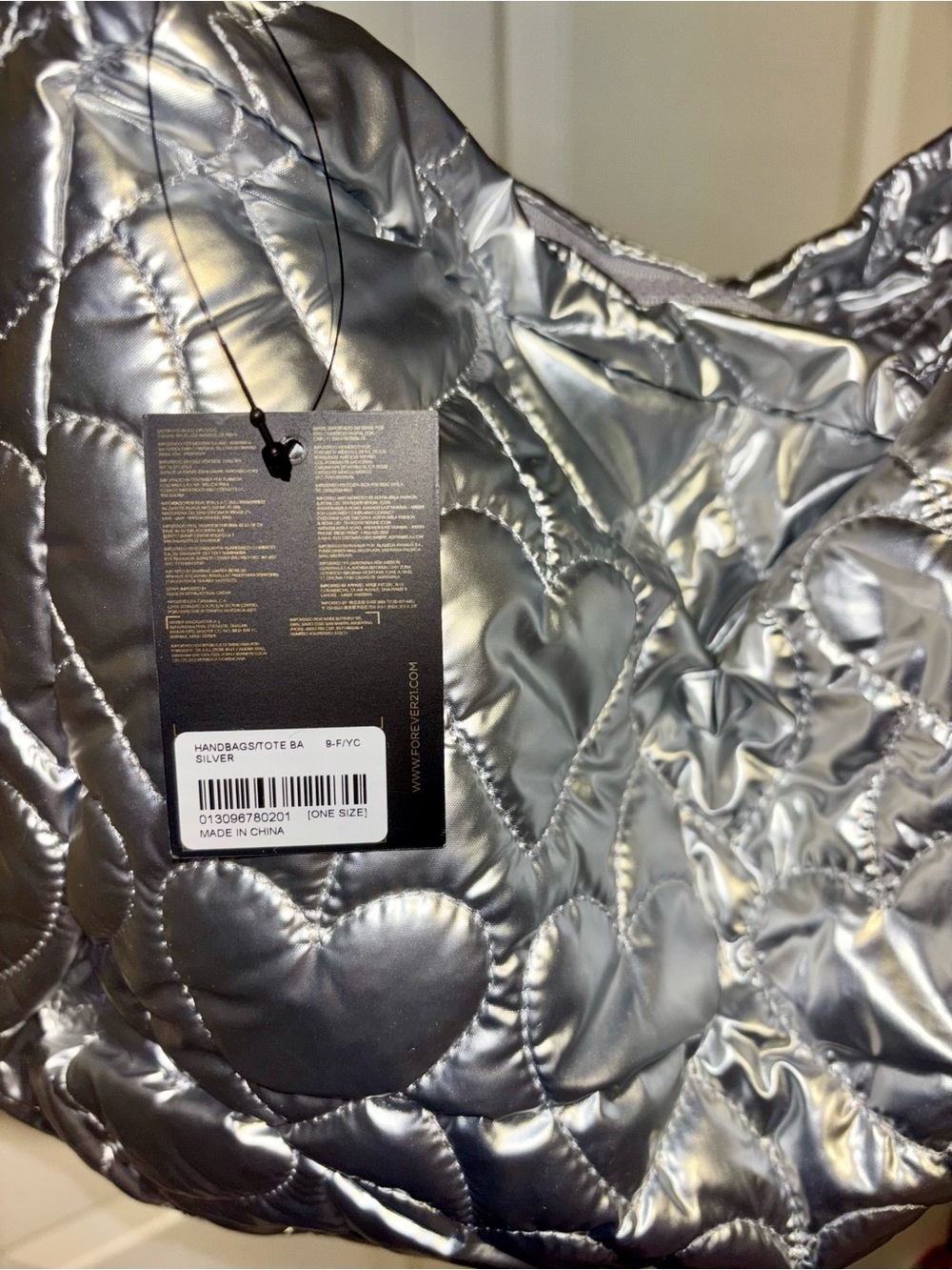 NWT Forever 21 Quilted Hearts Silver Metallic Crossbody Handbag Purse - Picture 4 of 9